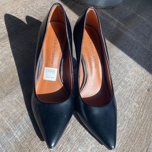 NWT Christian Siriano Size 7 Black Heels